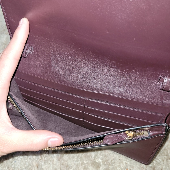 large wallet || coach - Picture 5 of 7